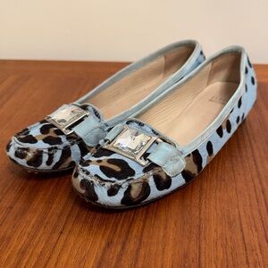 Stuart Weitzman Blue Leopard Print Loafers shoes jewel sz 8 women’s